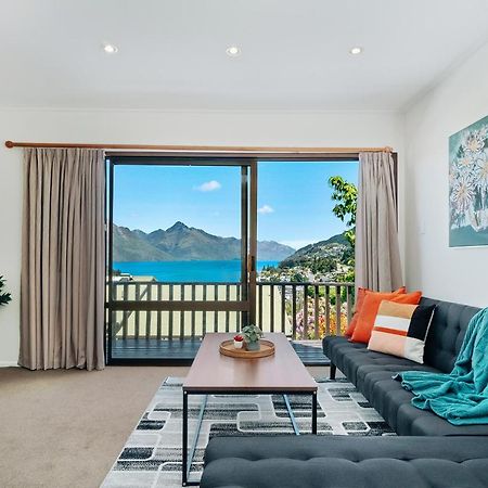 Town Centre Location With Stunning View - Unit 1 Apartment ควีนส์ทาวน์ ภายนอก รูปภาพ