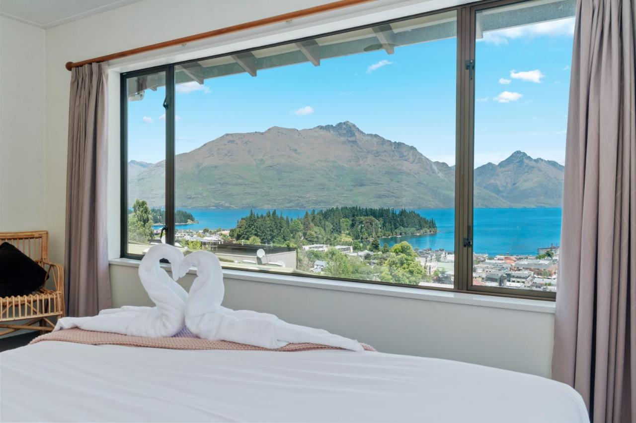 Town Centre Location With Stunning View - Unit 1 Apartment ควีนส์ทาวน์ ภายนอก รูปภาพ